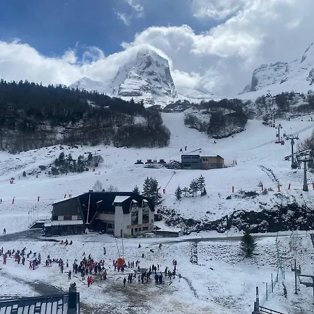 Cocon 3 Etoiles Au Pied Des Pistes, Vue Montagne & Loggia Apartman *